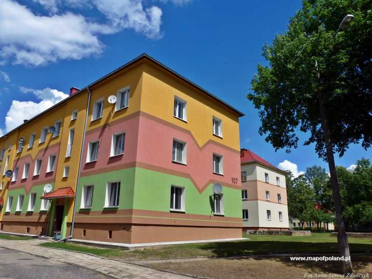 The buildings in Bemowo Piskie - Photo 1